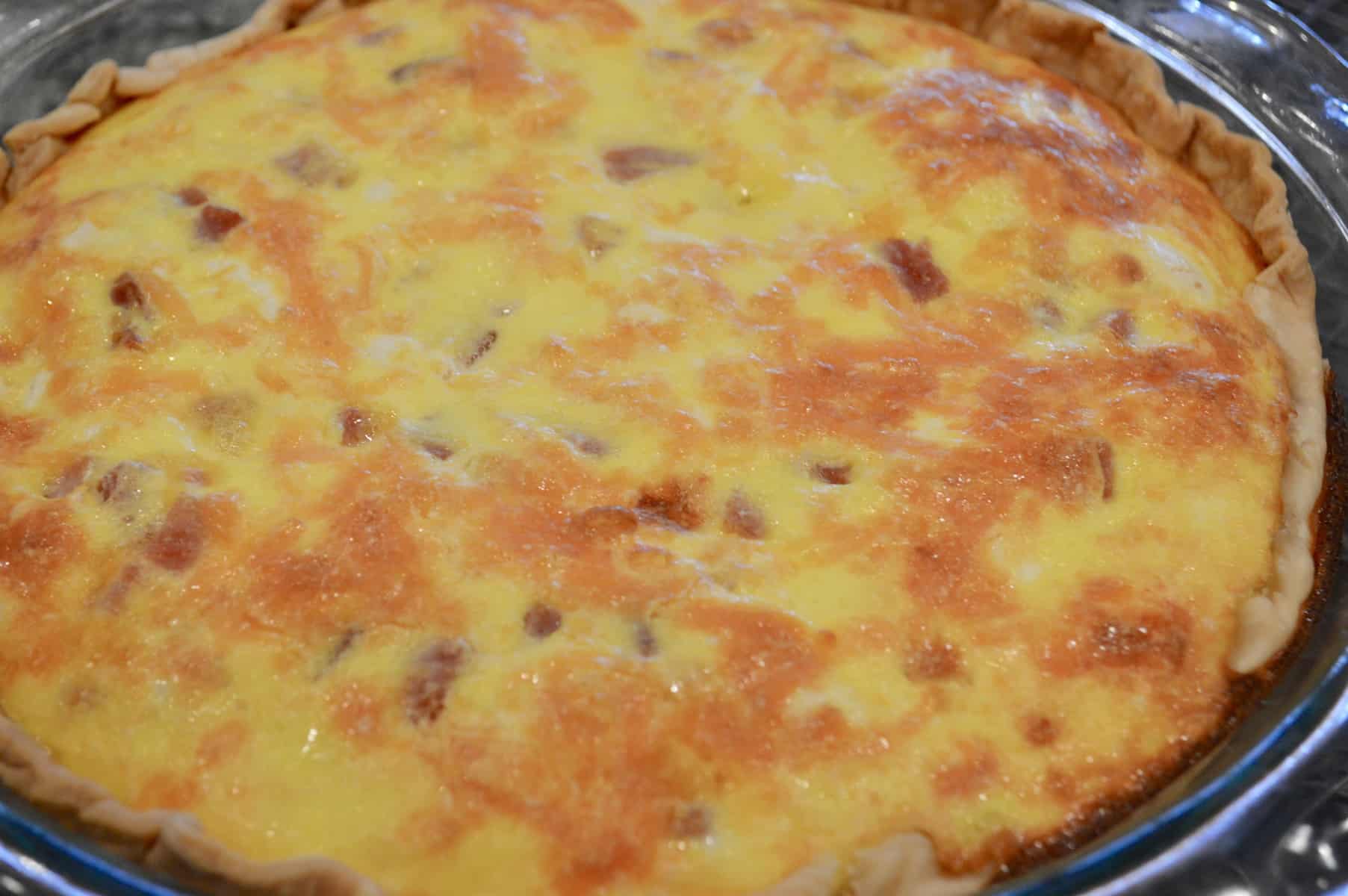 Ham and Cheese Quiche is an easy make-ahead healthy breakfast brunch egg recipe! 