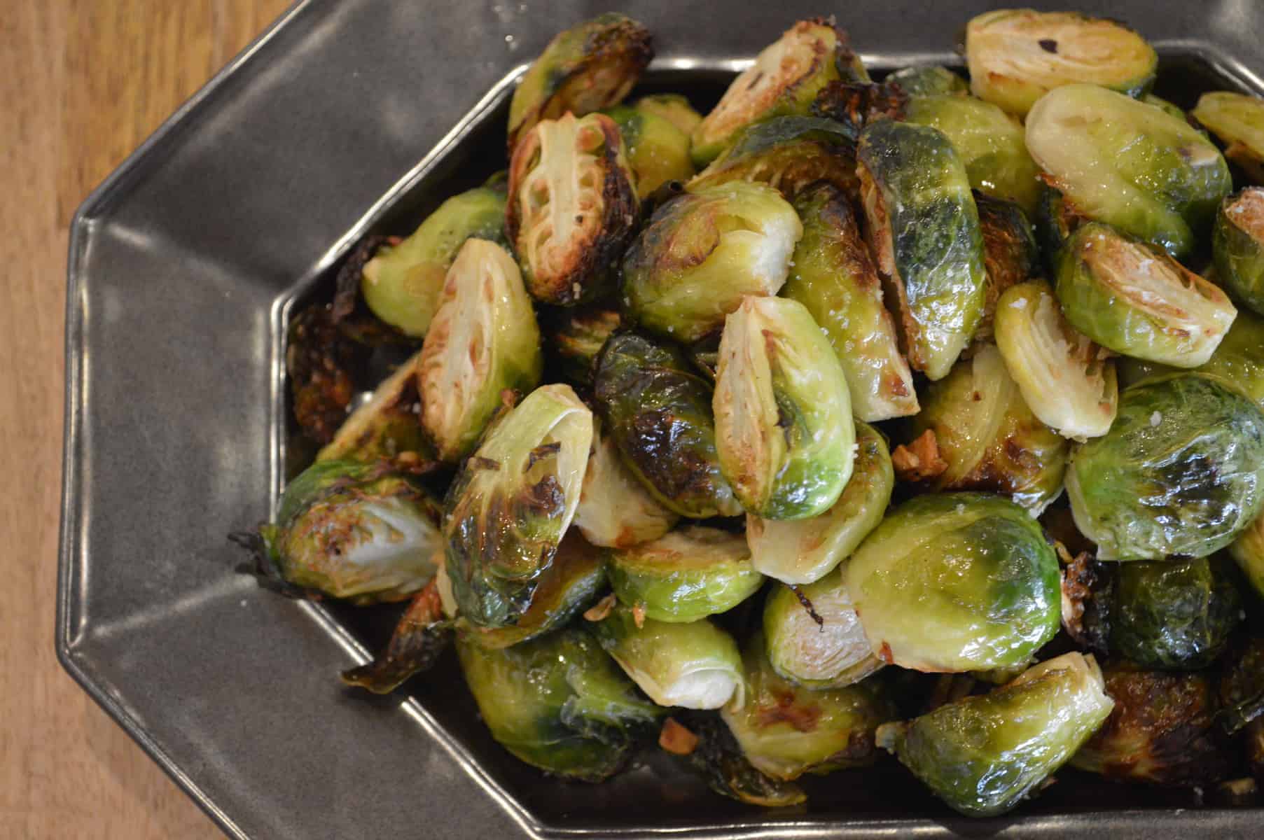 roasted Brussels sprouts with garlic 