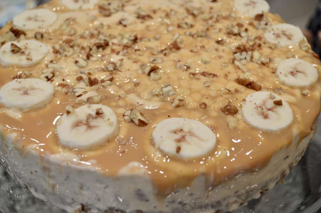 Banoffee Butter Pecan Ice Cream Cake - This Delicious House