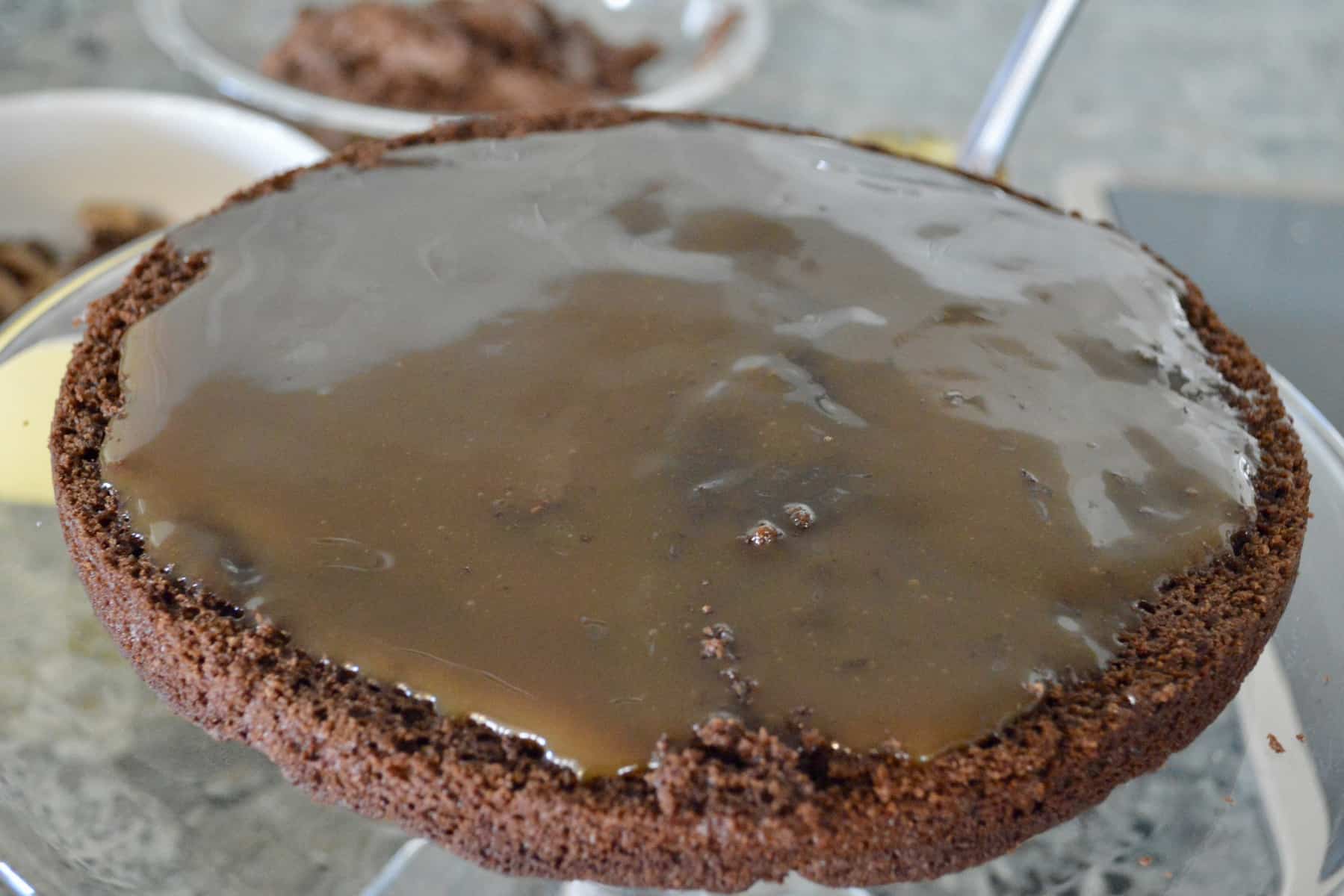 caramel layer for chocolate toffee caramel cake 