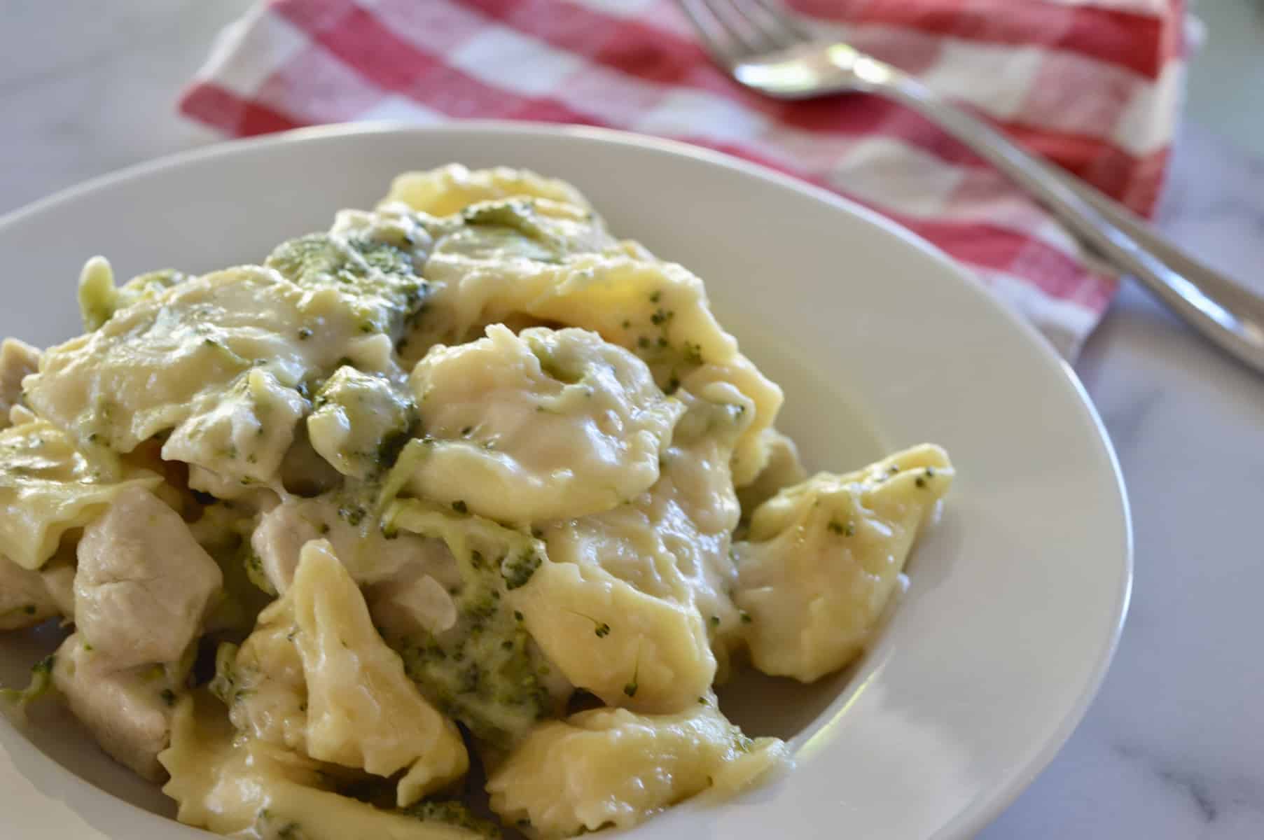 chicken and broccoli tortellini 