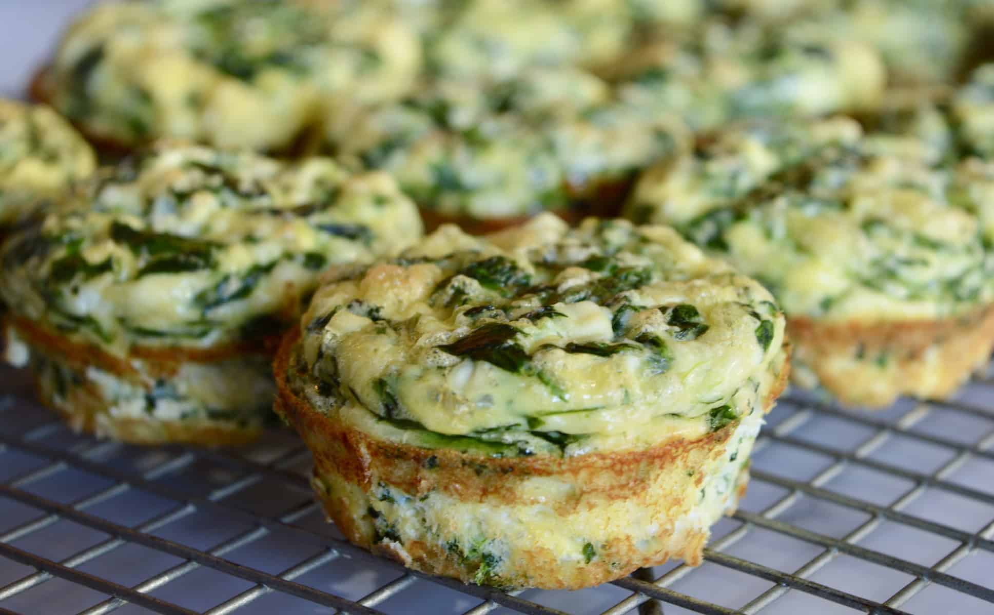 Spinach and Feta Egg Cups - This Delicious House