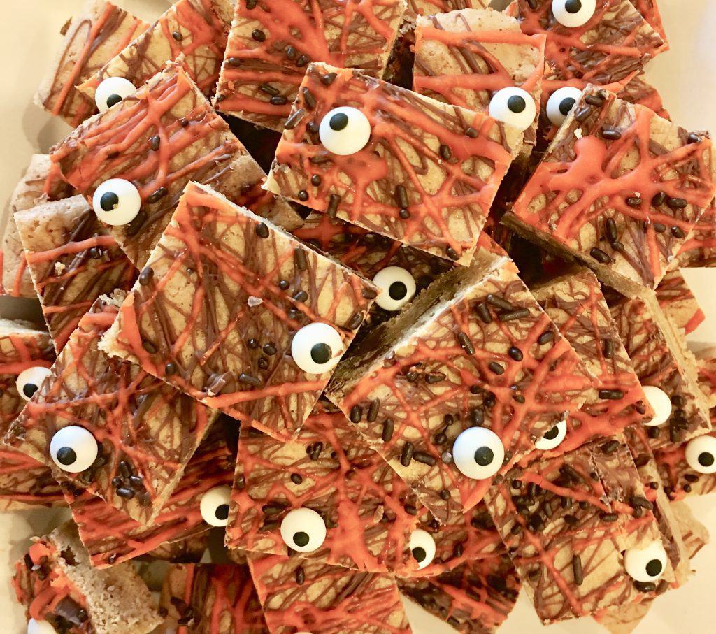 halloween cookie bars – easy fun!