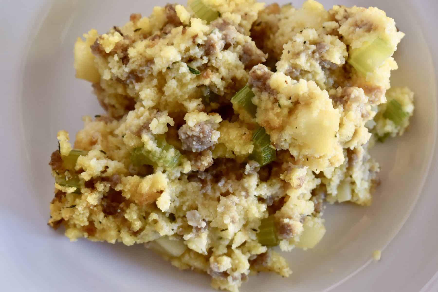 cornbread stuffing with sausage and apples