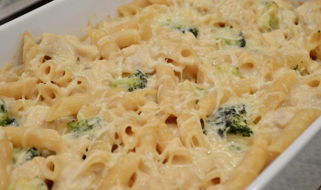 baked chicken broccoli alfredo