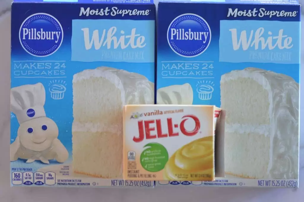 Pillsbury cake mix and jell-o instant pudding 