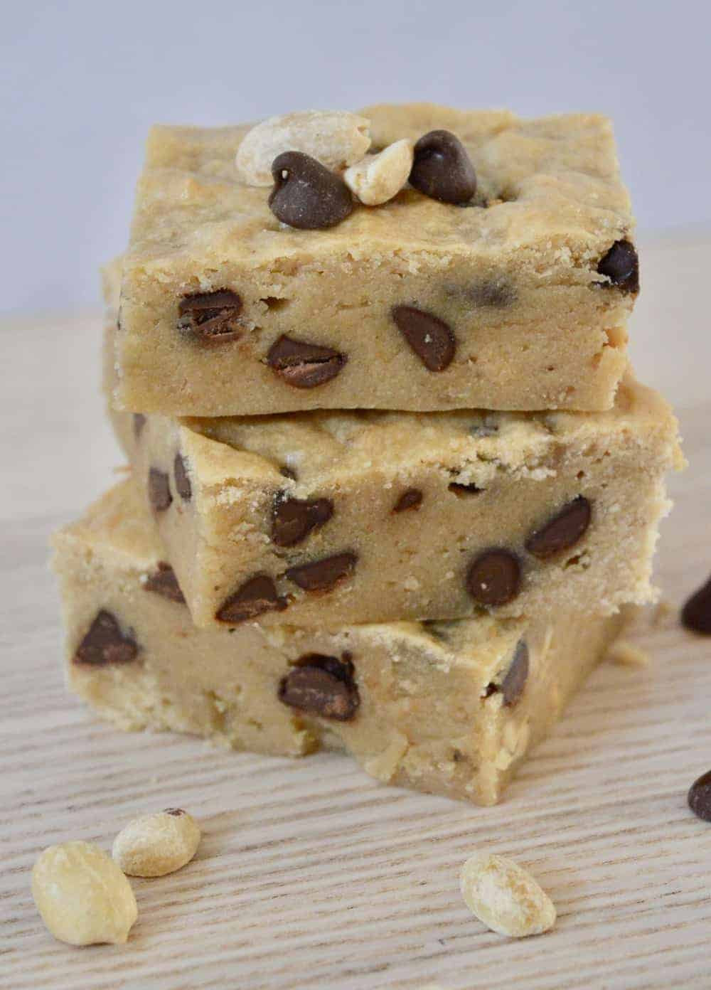 Peanut Butter Banana Blondies with Chocolate Chips. 