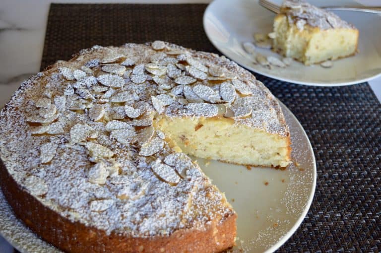 Almond Ricotta Cake 