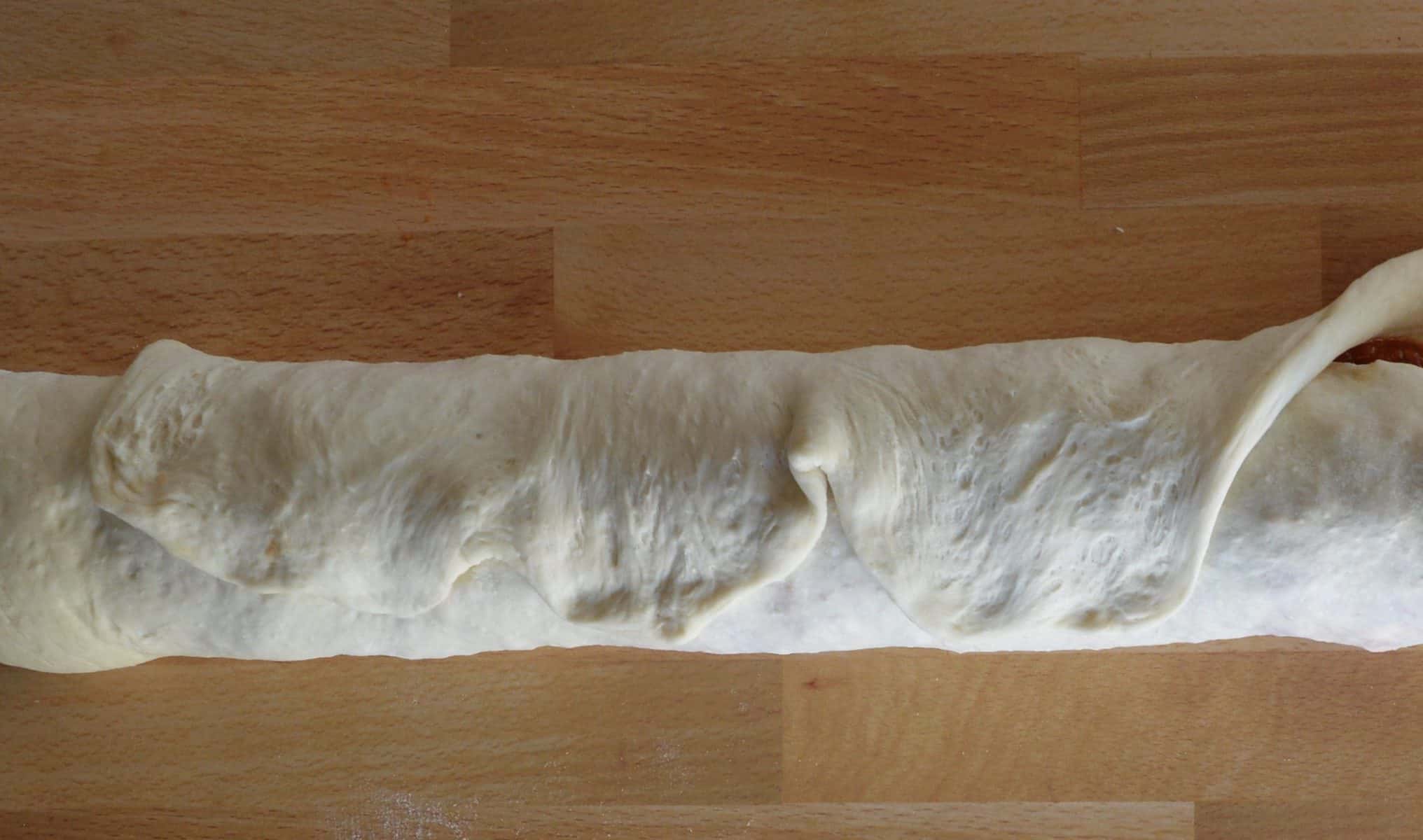 how to roll a Stromboli. 