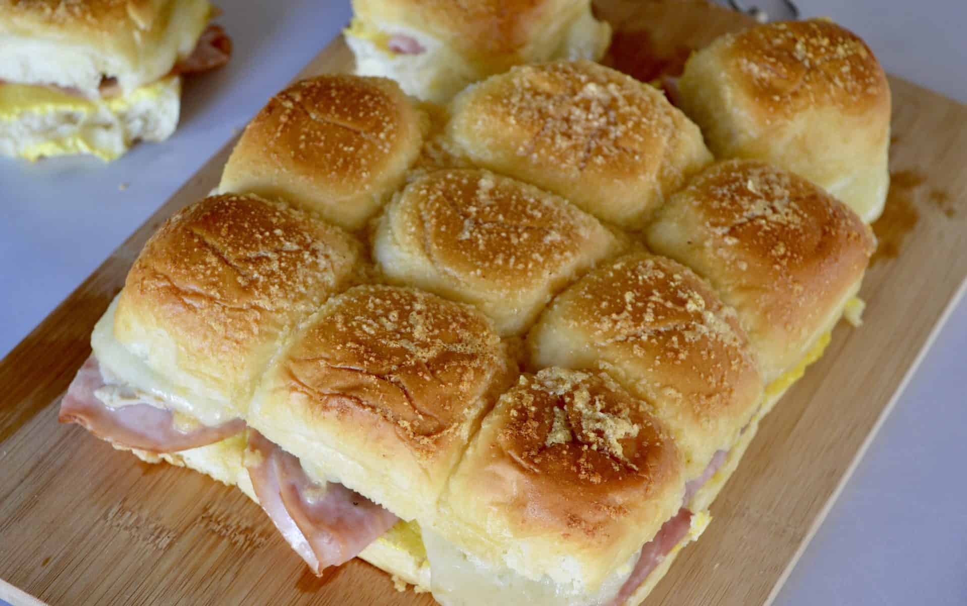 overhead view of king's Hawaiian bun mini sandwiches.