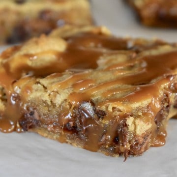 Milky Way Blondie with caramel drizzled overtop.