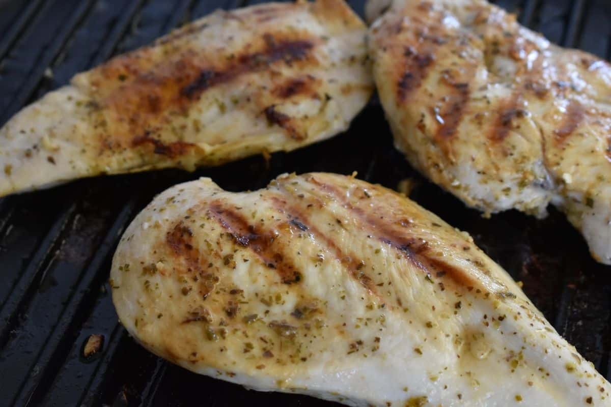 Grilled chicken on an indoor grill pan. 
