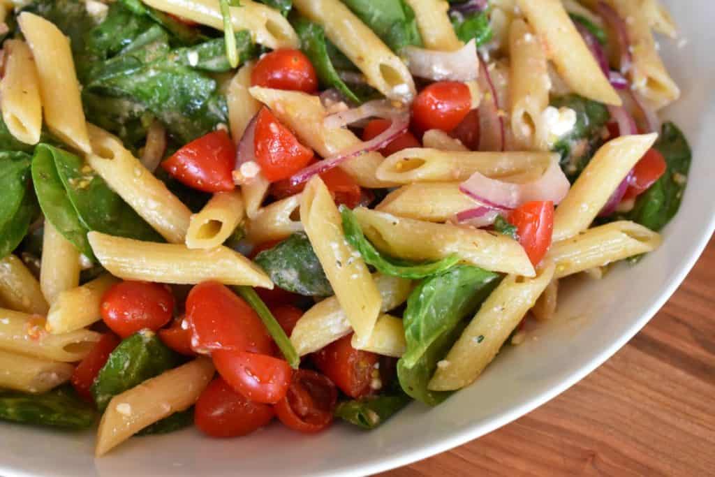 Spinach Pasta Salad - This Delicious House