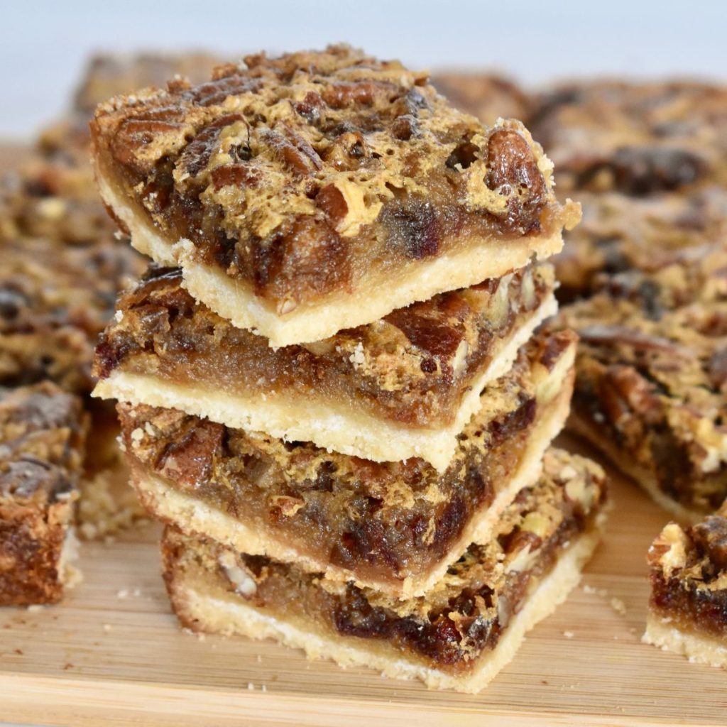 Pecan Pie Date Bars - This Delicious House