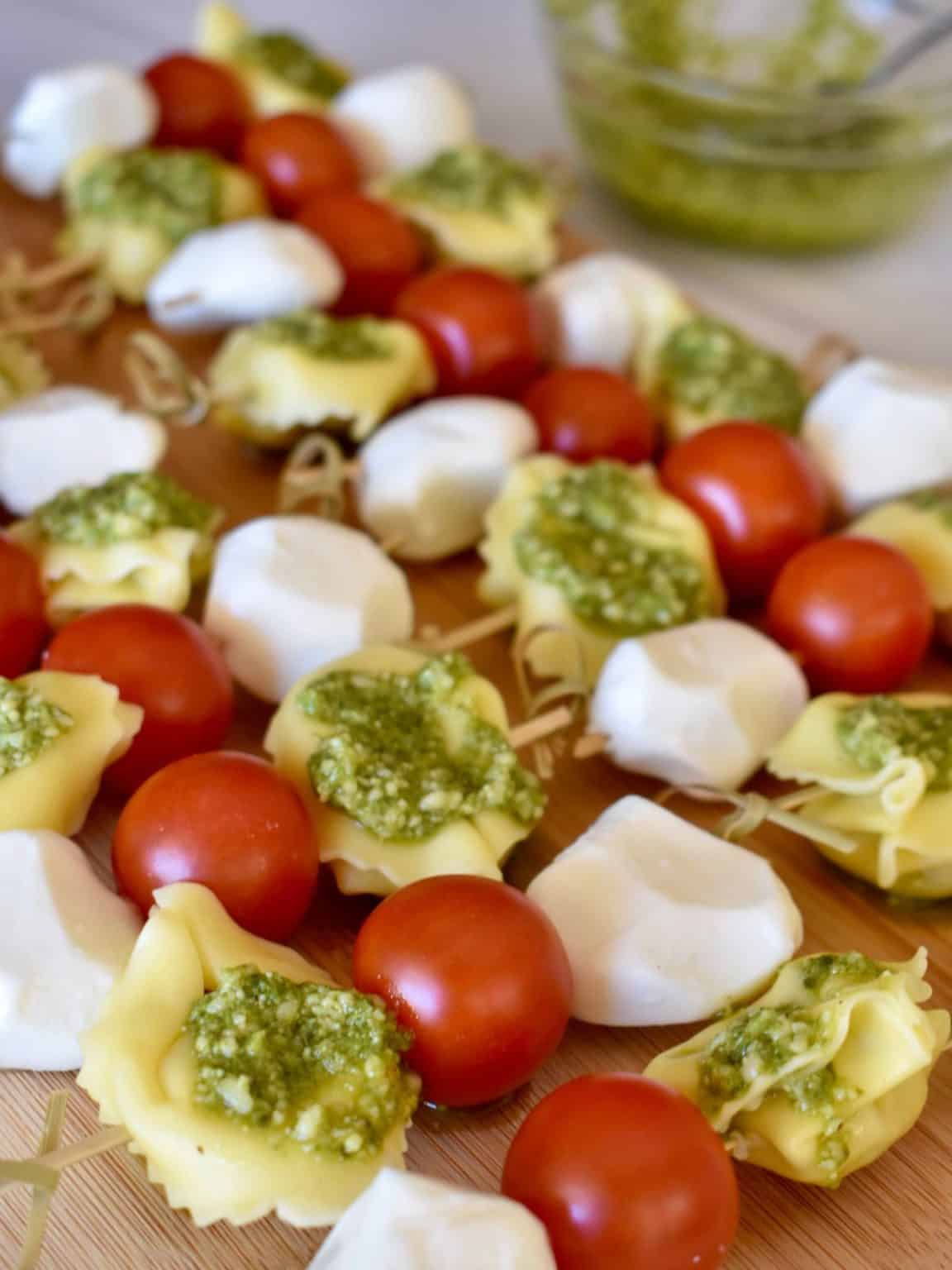 Pesto Tortellini Skewers | Easy Fast Appetizer - This Delicious House