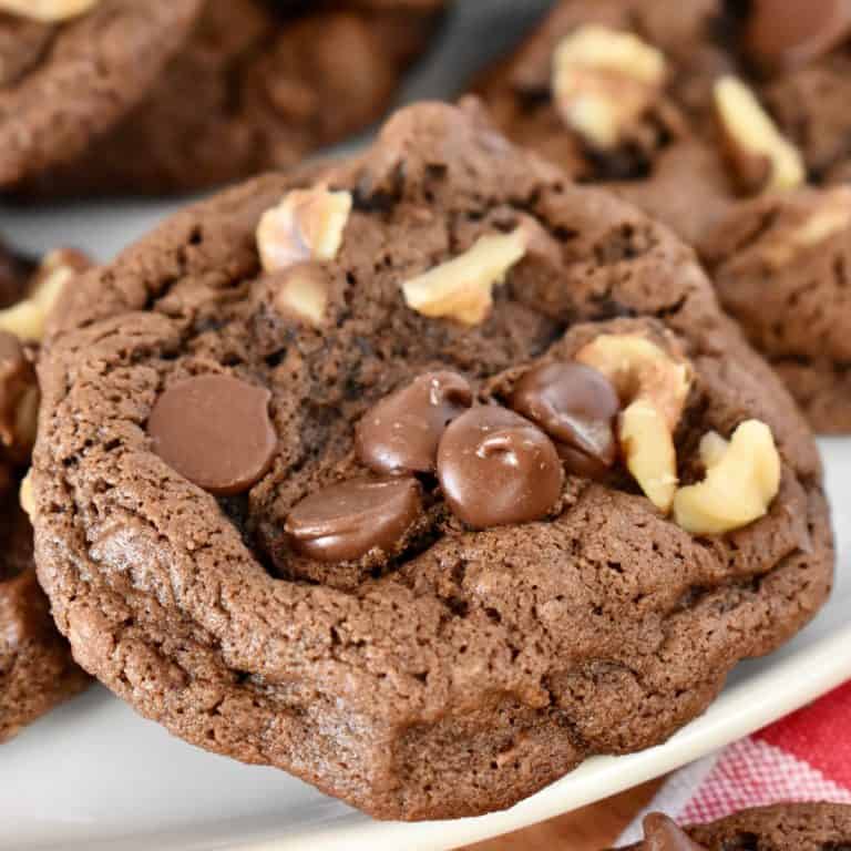 Chocolate Walnut Cookies (Easy Recipe)