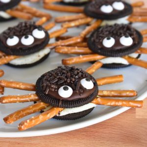 Oreo Cookie Spiders recipe.